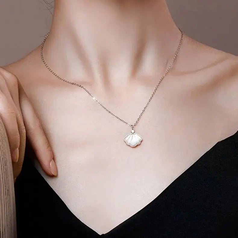 Reflective Shell™ Necklace